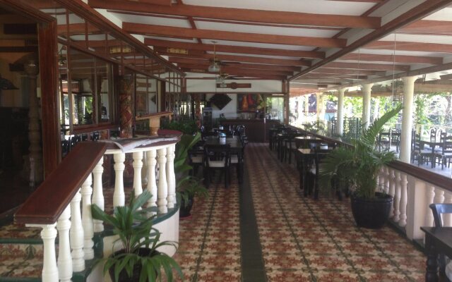 Mountain Woods Inn
