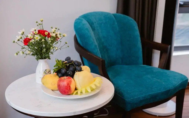 Hồng Vận Hotel