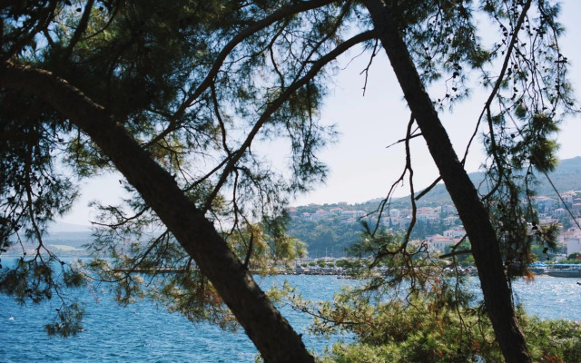 Karalis Beach Hotel