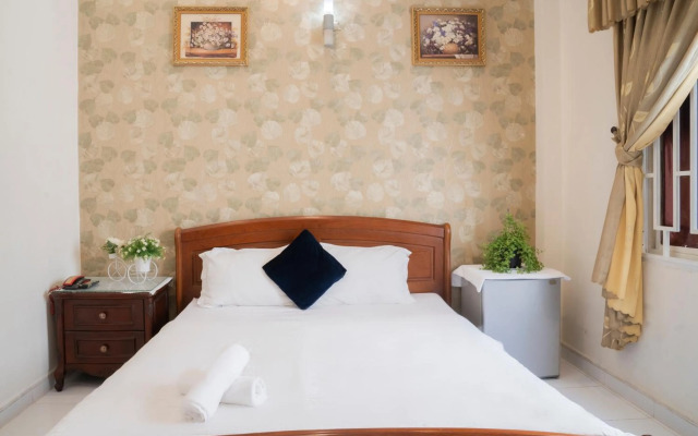 Nhu Huynh Hotel