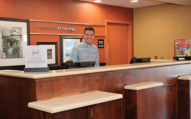 Hampton Inn & Suites Brookings