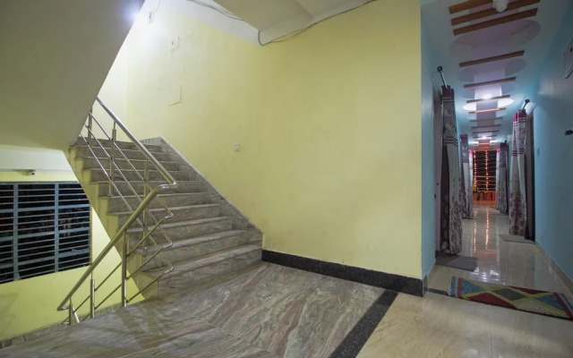 Smriti Guest House by OYO