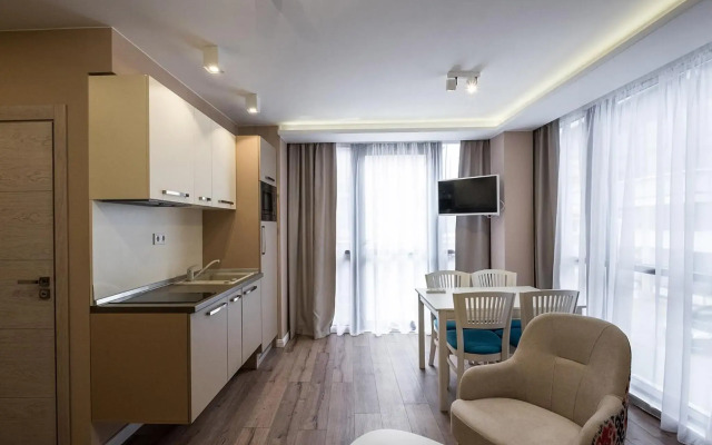 Caro Aparthotel