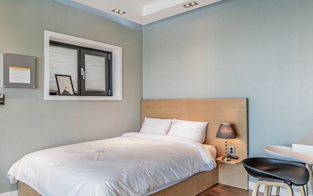 Namhae Lounge 32 Resort C