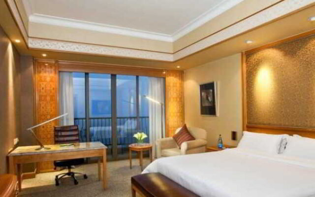 Crowne Plaza Lake Malaren Shanghai