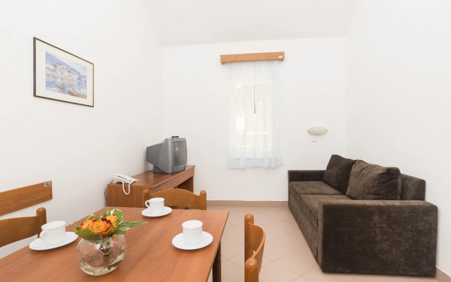 Apartments Polynesia Plava Laguna