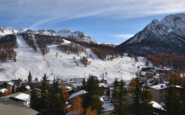 Appartement Montgenèvre, 4 pièces, 8 personnes - FR-1-266-162