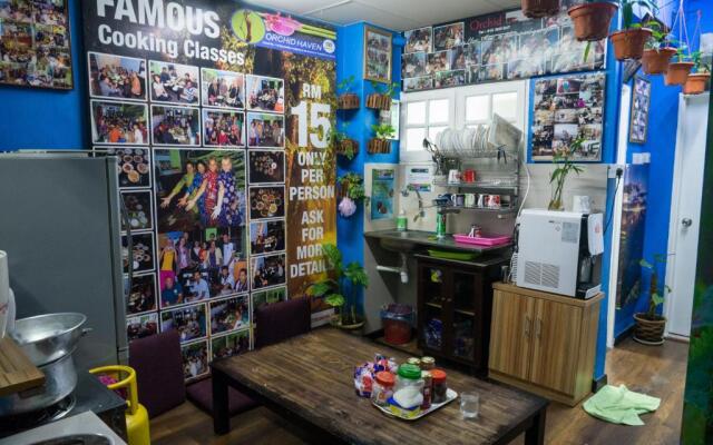 Traveller Bunker Hostel 1
