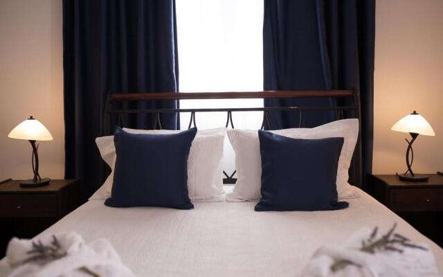 Akti Hotel & Apartments
