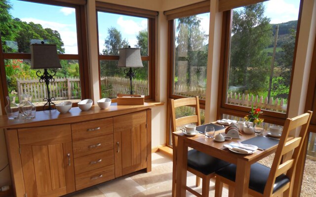 Benvrackie Bed & Breakfast