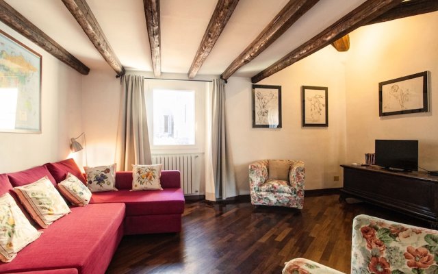 Amazing Apartment With Terrace In Piazza Del Fico, Close Piazza Navona