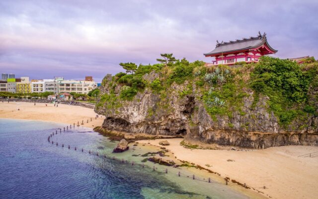 Kariyushi Condominium Resort Naha you-ya
