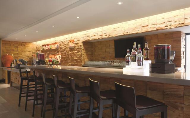 Embassy Suites Baltimore - Inner Harbor