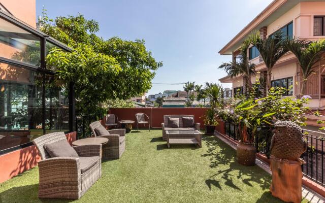 Baansuanprannok Hotel