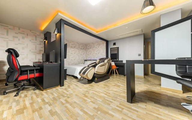 Jeonju Sanjeongdong Kan