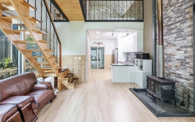 Gapyeong On The Hill Pool Villa