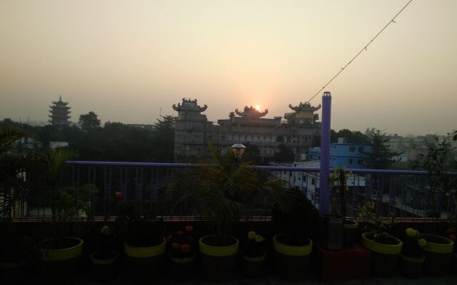 Kundan Bazar Guest House