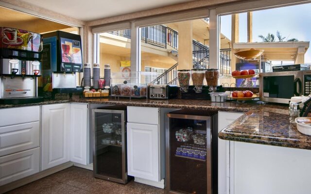 Best Western Orange Plaza