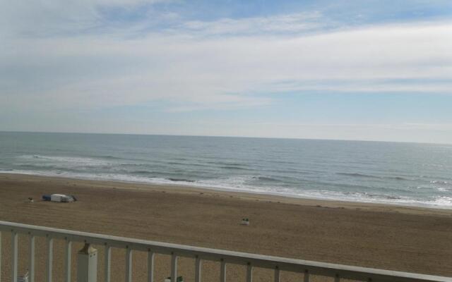 Seahawk Motel