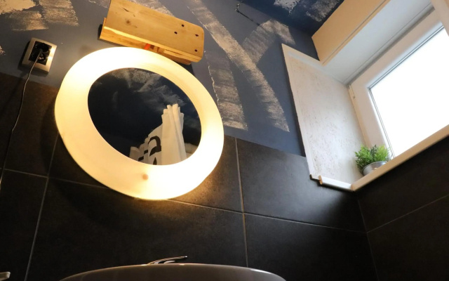 Ava apartment,speed Wi Fi,Netflix,between bus and train station