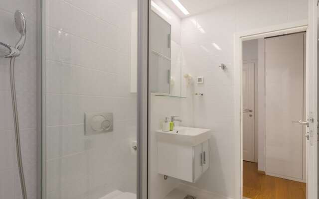 Nije Preša Apartments