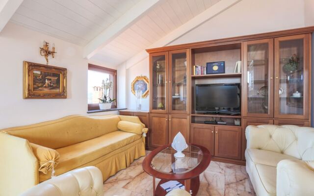 Romantic Rooftop Apartment with Pool&Terrace