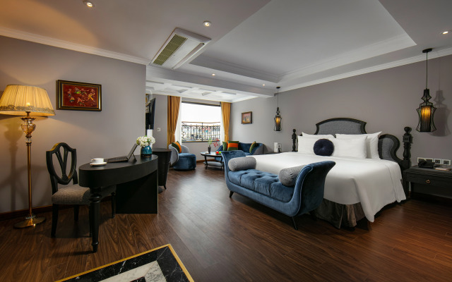 L'Heritage Hotel
