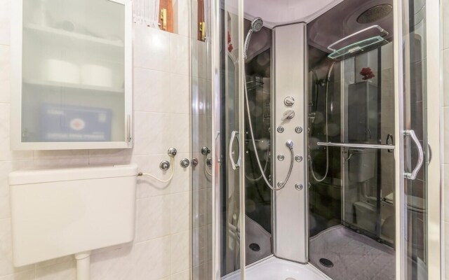 Amazing Apartment in Vinkuran With Wifi and 1 Bedrooms
