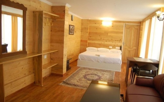 Town Country Guest House