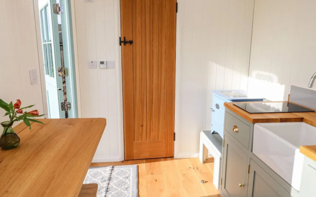 Lower Trewern Shepherds Hut