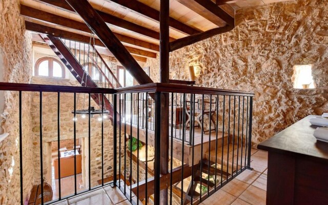 Villa - 4 Bedrooms with Pool - 107803