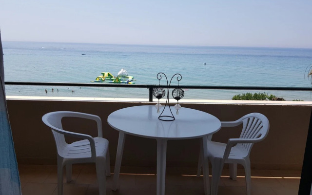 Menigos AA2 n o62 SeaView 2Bedroom