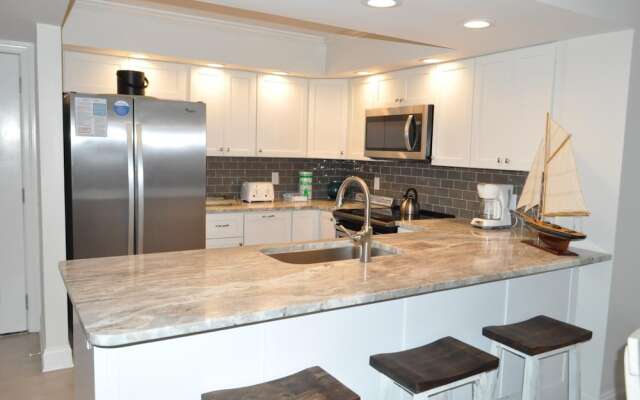 Beachside Two 4330 flr13 2BR 2BA 6