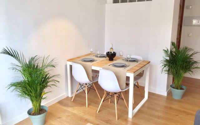 AHRO Suites Plaza María Guerrero 4