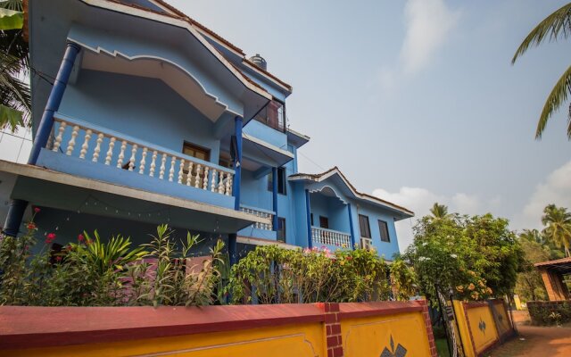 OYO 13360 Home Studio Morjim Beach