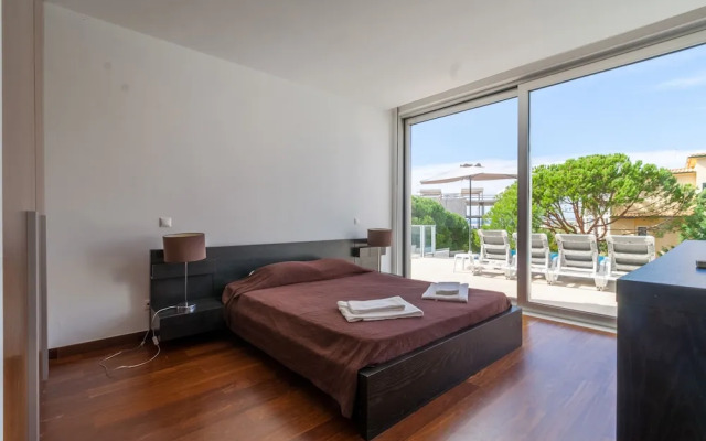 Villas2Go2 Evaristo