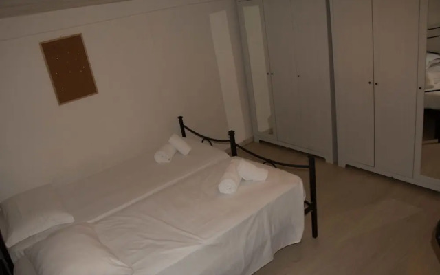 Full of Character Few Steps to Pitti Palace