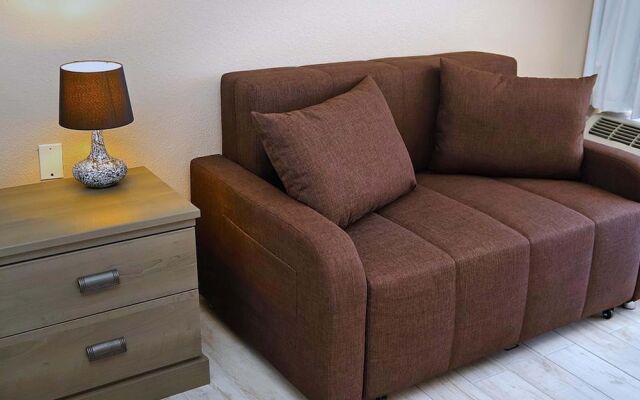 Banyan Hotel & MicroSuites