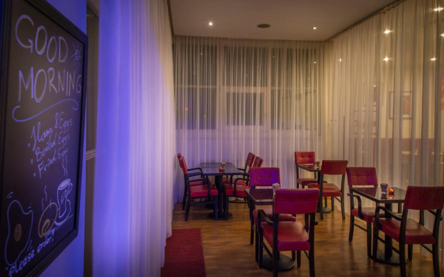 Hotel Boltzmann