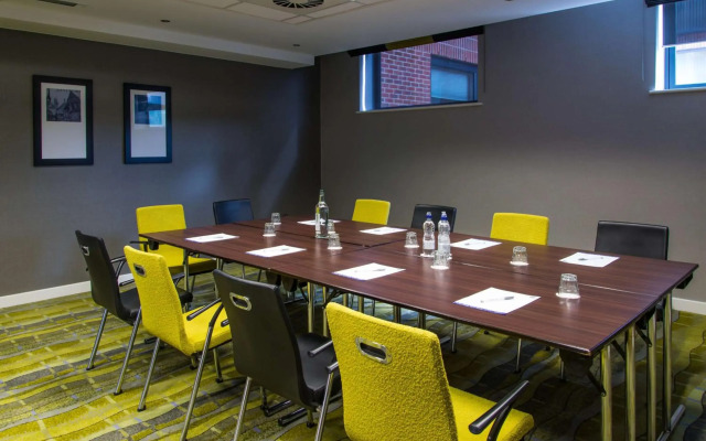 Hampton by Hilton Liverpool City Center