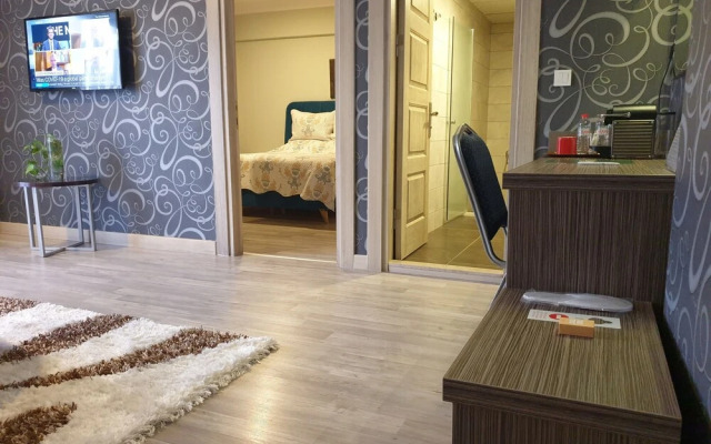 Lina Suite Hotel