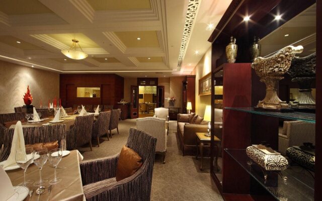 Yihe Grand Hotel