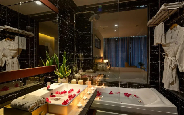 Aria Grand Hotel  Apartments