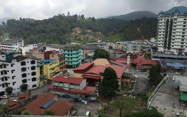 Cameron Pasar Malam Apartment at Crown Imperial Court