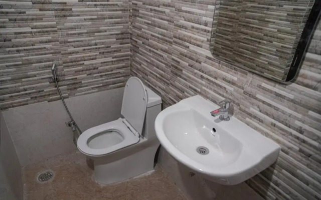 Karthikeya Guest Inn