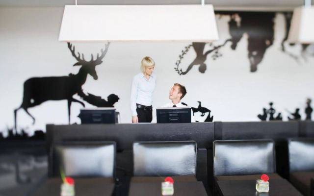 Mövenpick Hotel Stuttgart Airport