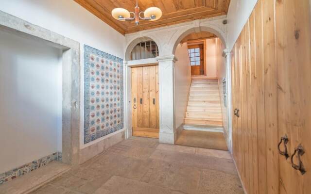 Superb Flat Cathedral & River View