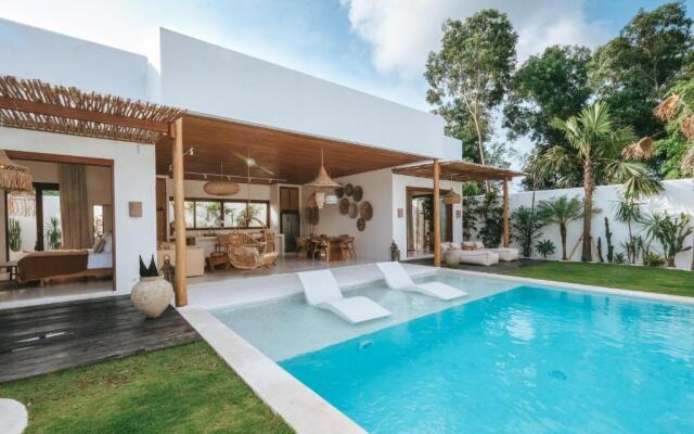Amaka Villas