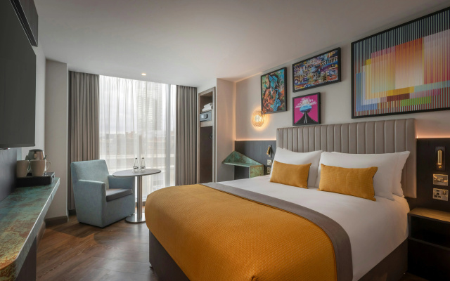 Maldron Hotel Shoreditch London - Image 2