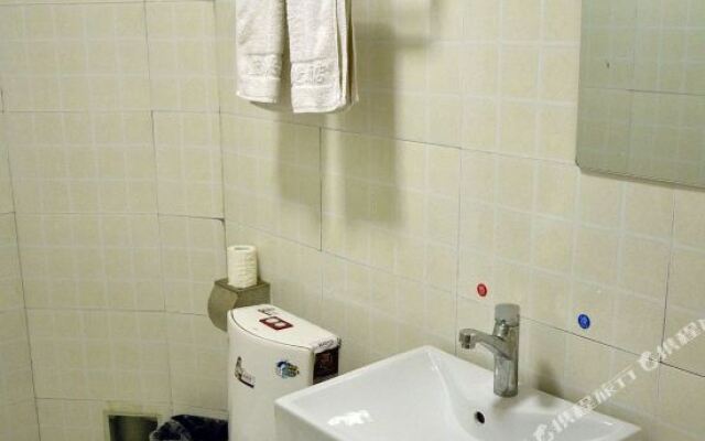 Lanhai Express Hotel